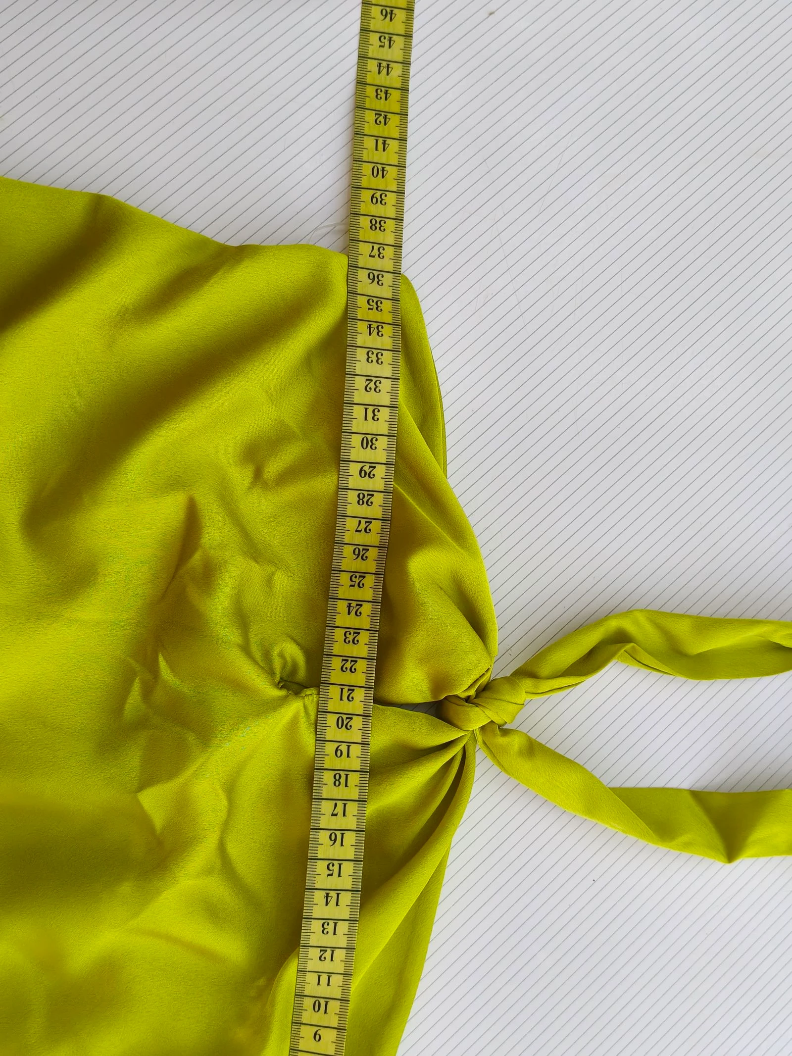 Conjunto Amarelo Lima Halter e Saia – photo 9